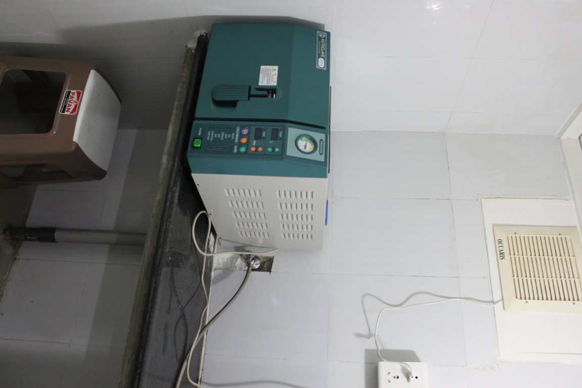 Class-B benchtop autoclave sterilisation unit at Insight Institute used to process ophthalmic surgical instruments between cases